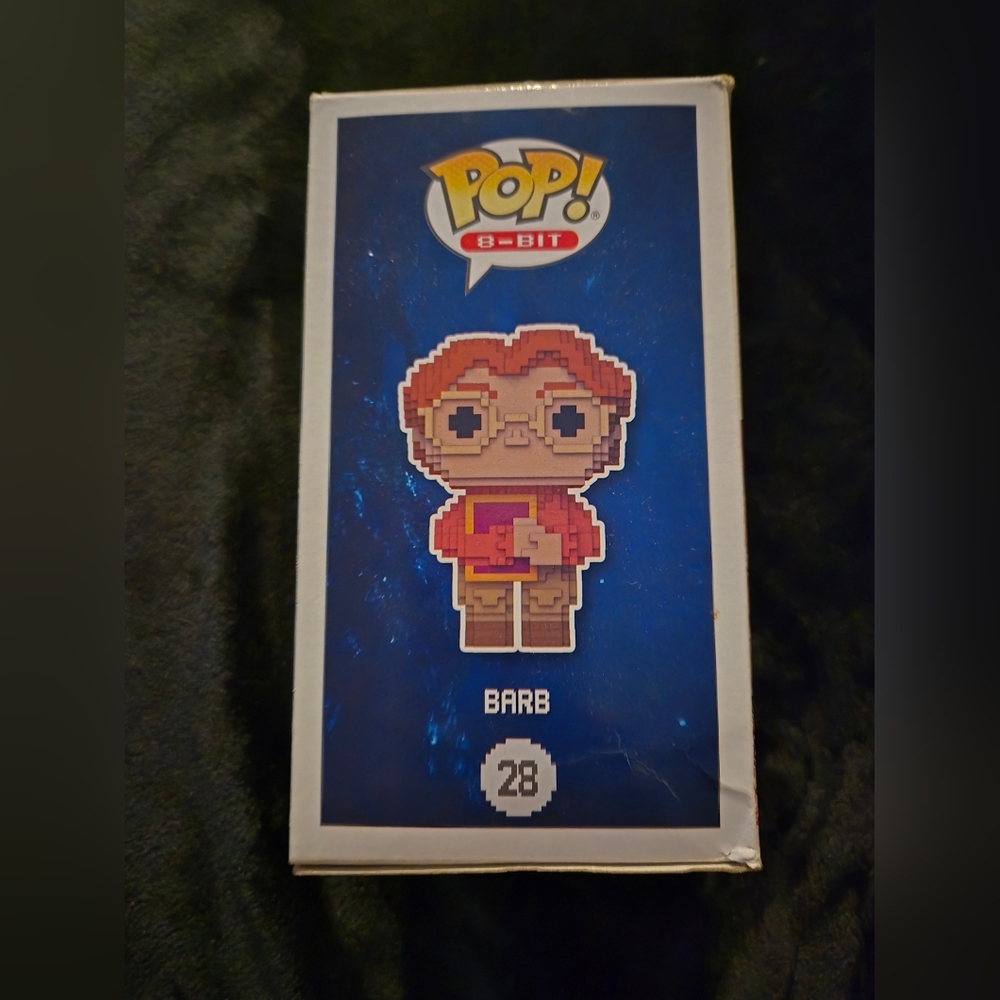 Stranger Things ~ Barb ~ Funko Pop!! 2018 Spring Collection Exclusive! π©· - Picture 2 of 4